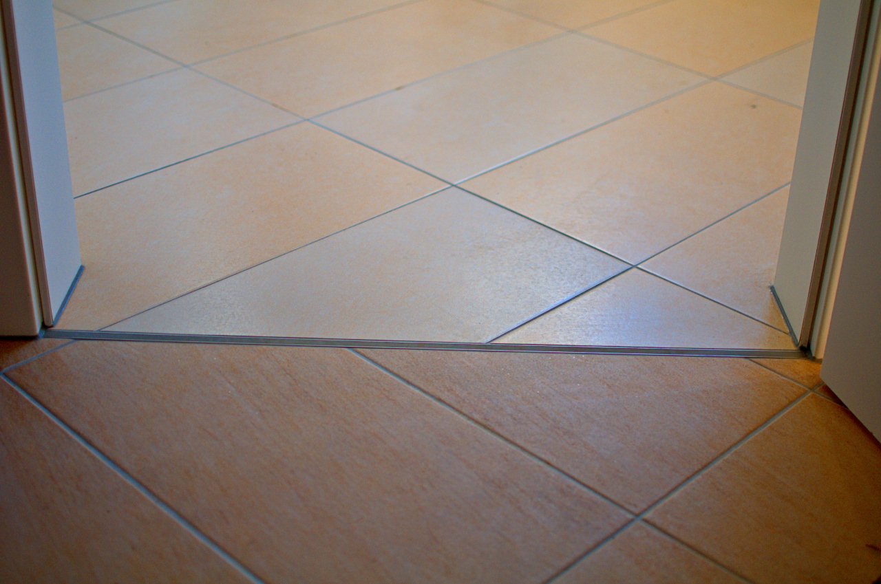 Fliesenübergänge | Hietzschold - Galerie | Fliesenleger